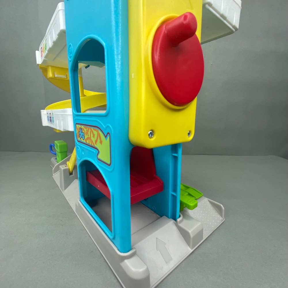 Fisher Price Little People Helpful Neighbors Garage Kids Interactive Garage Only - Picture 11 of 16